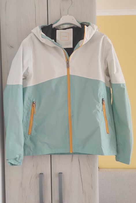 Ветровка Decathlon