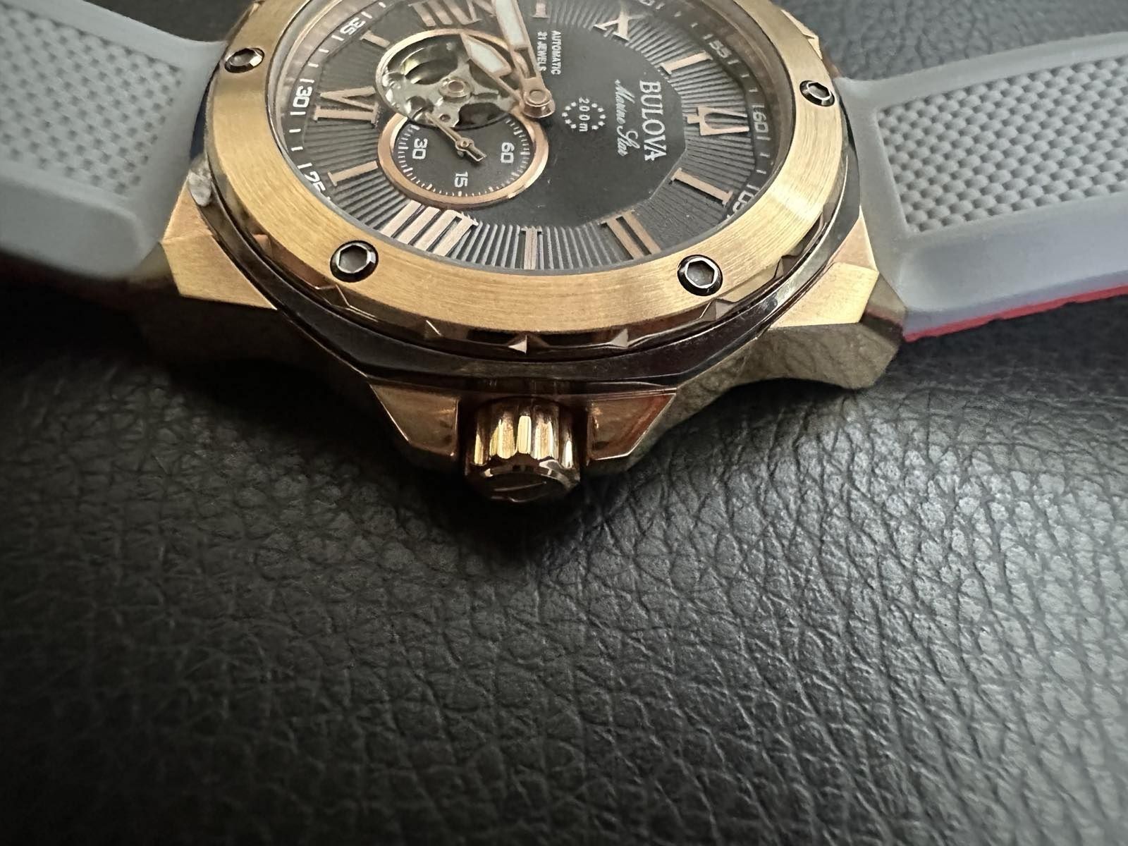 Мъжки часовник Bulova 98A228