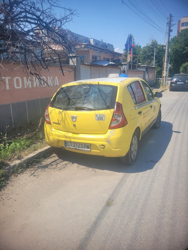 Дачия Сандеро 1.2