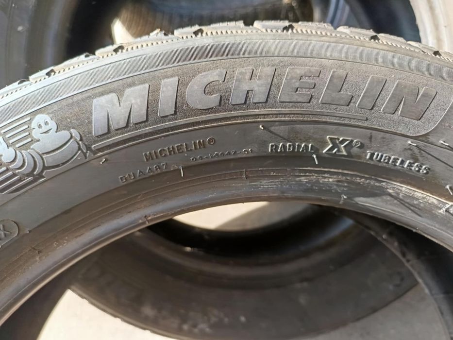 225/55/18 4броя Michelin Pilot Alpin.Гумите са в добро състояние,без к