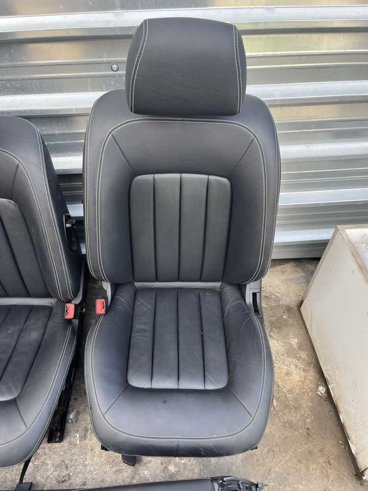 Кожен салон седалки Mercedes ClS W218 Benz Мерцедес ном83