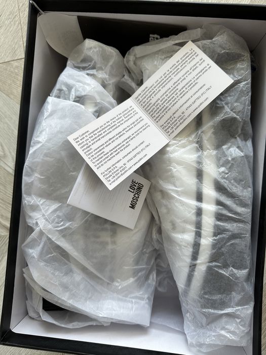 Обувки Love Moschino