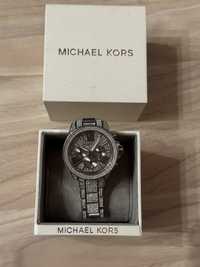 Часовник Michael Kors оригинален