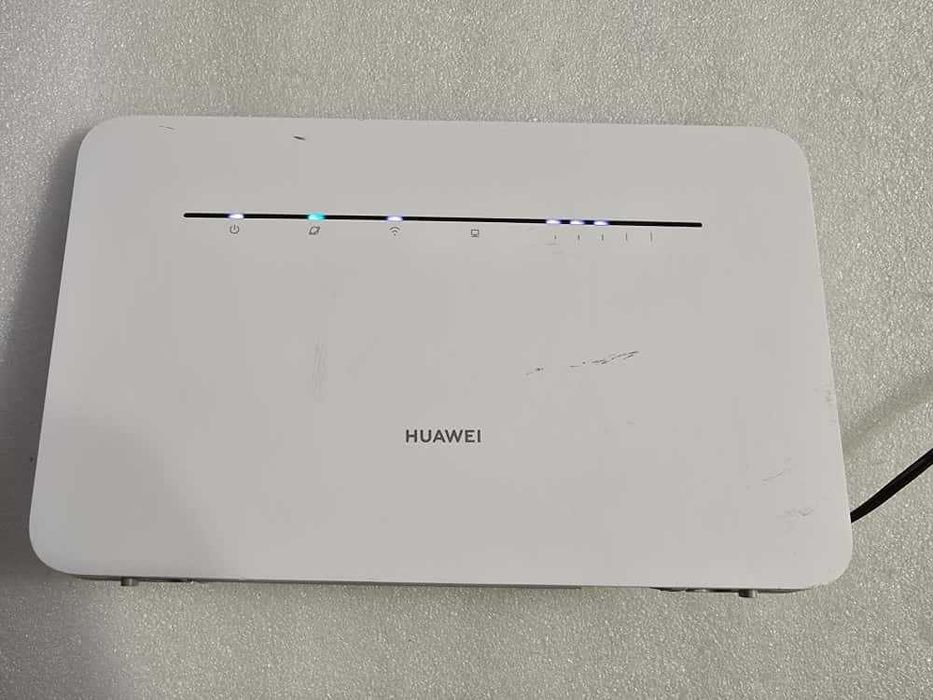 Router wireless cu slot SIM Huawei B535-232 4G+ 300 MBS WI-FI 2.4/5GHZ