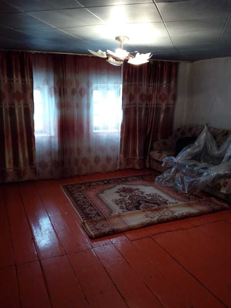 Продаётся дом в Балхаше на рабочем посёлке из 4 комнат (Торг)