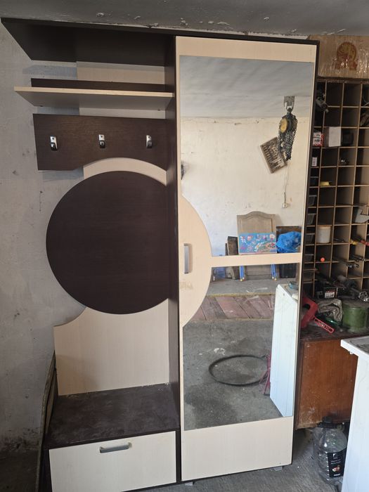 Прихожая в хорошем состоянии