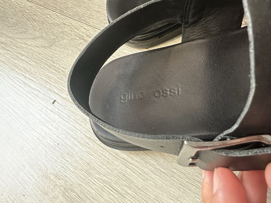 Sandale Gino Rossi din piele, mărimea 43 – NOI, nepurtate