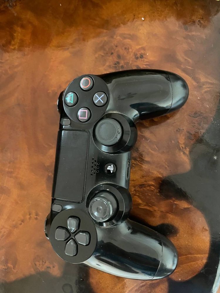 Playstation 4 srochni sotlad