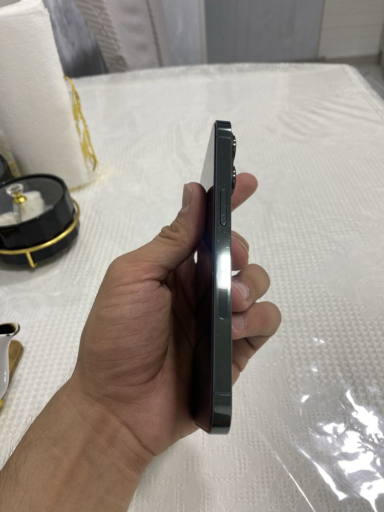 Iphone 13 pro green