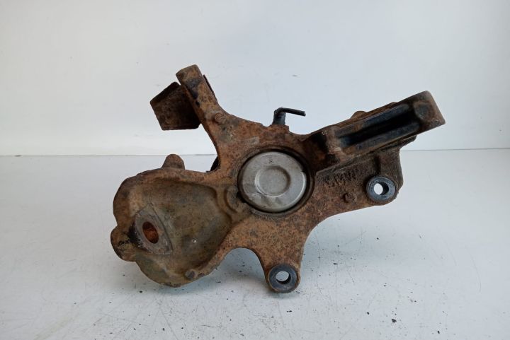 Fuzeta butuc roata stanga fata Volkswagen VW Crafter prima generatie