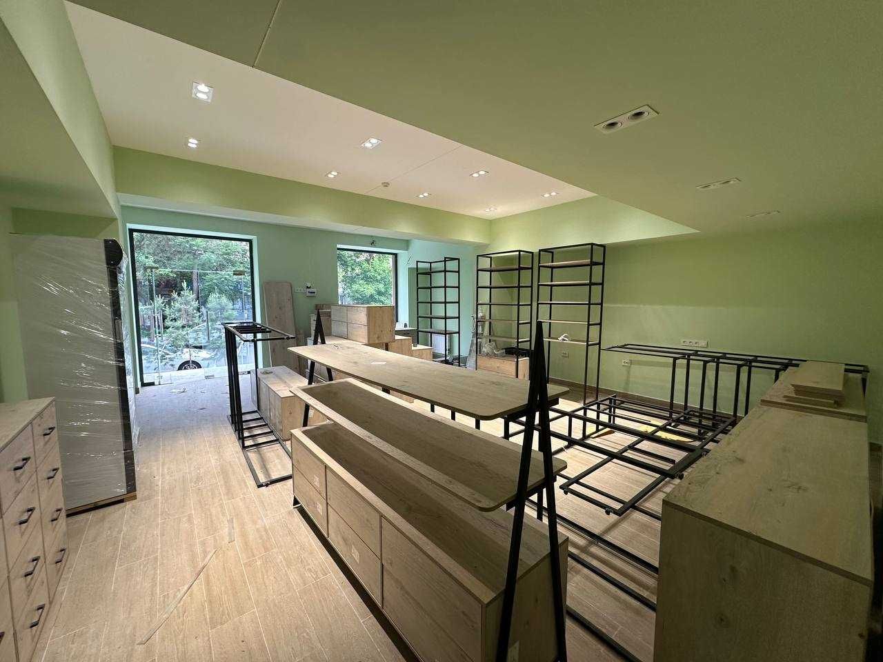 Продается Нежилой помещения  кафе Бон B&B Giotto 273м2