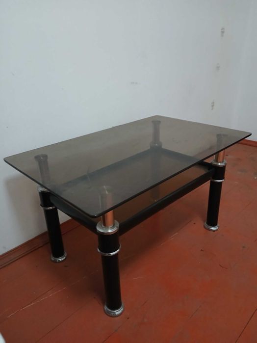 Журнальный столик