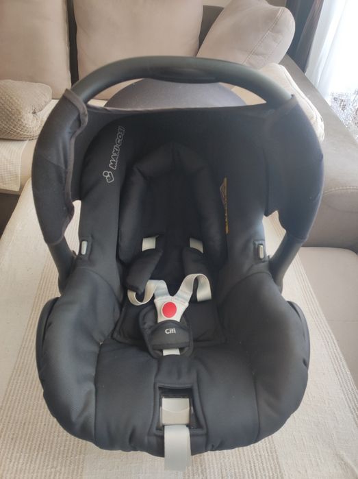 Бебешко столче за кола Maxi-Cosy Cabriofix