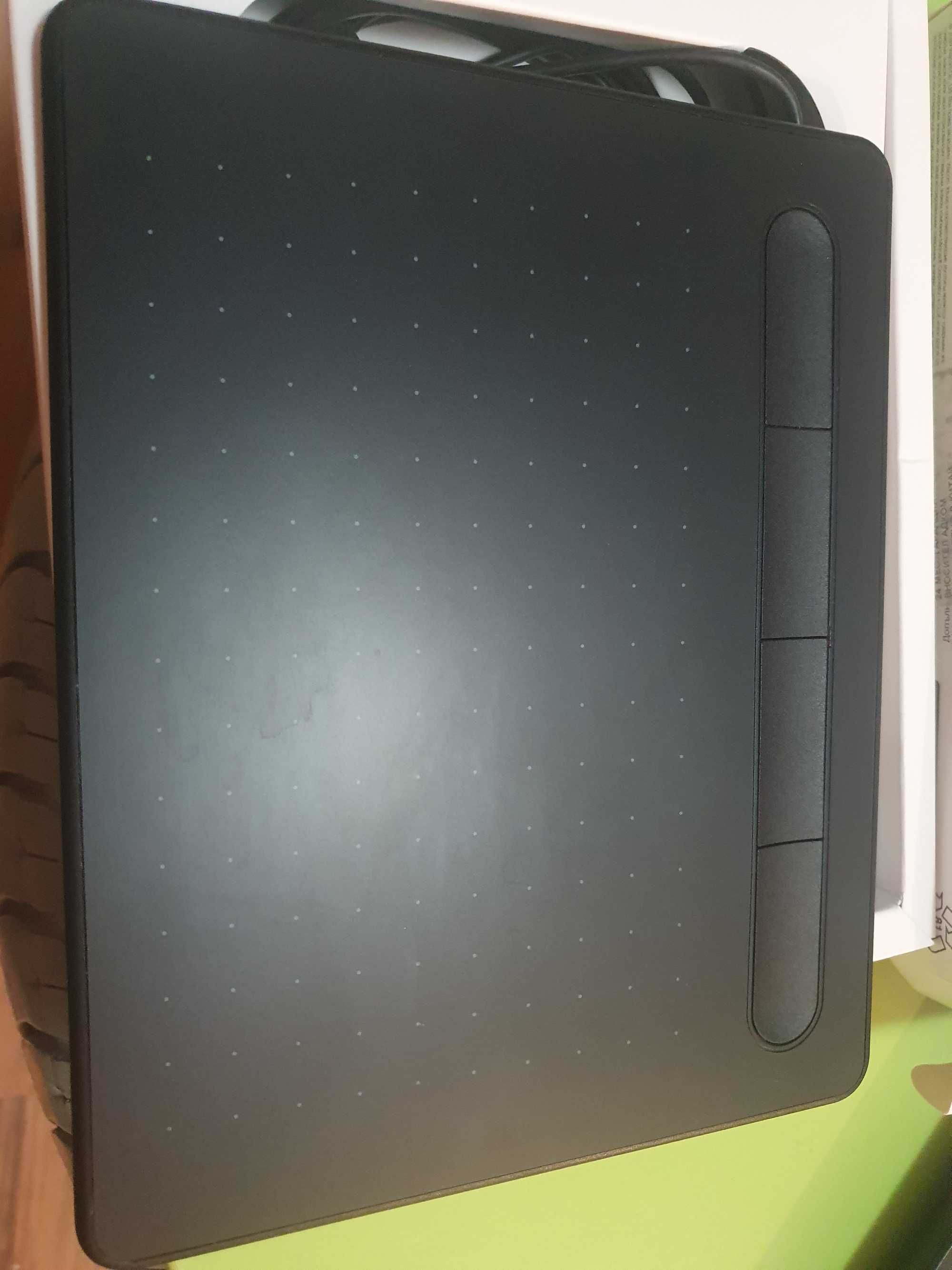 Графичен Таблет WACOM INTUOS S CTL-4100K-N