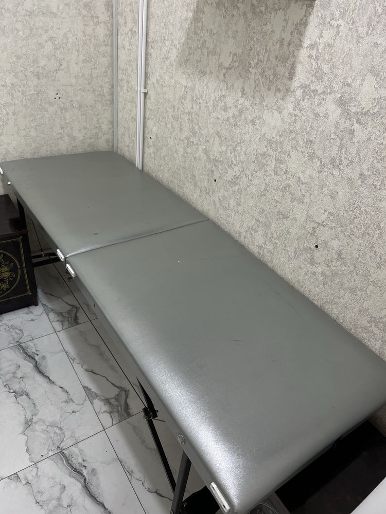 Продается вся мебель из салона красоты
