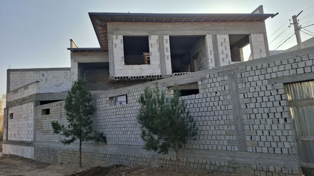 Учкахрамонда коробка участка сотилади