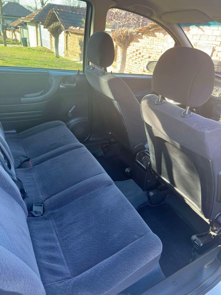 Opel Zafira 2.0 DTI