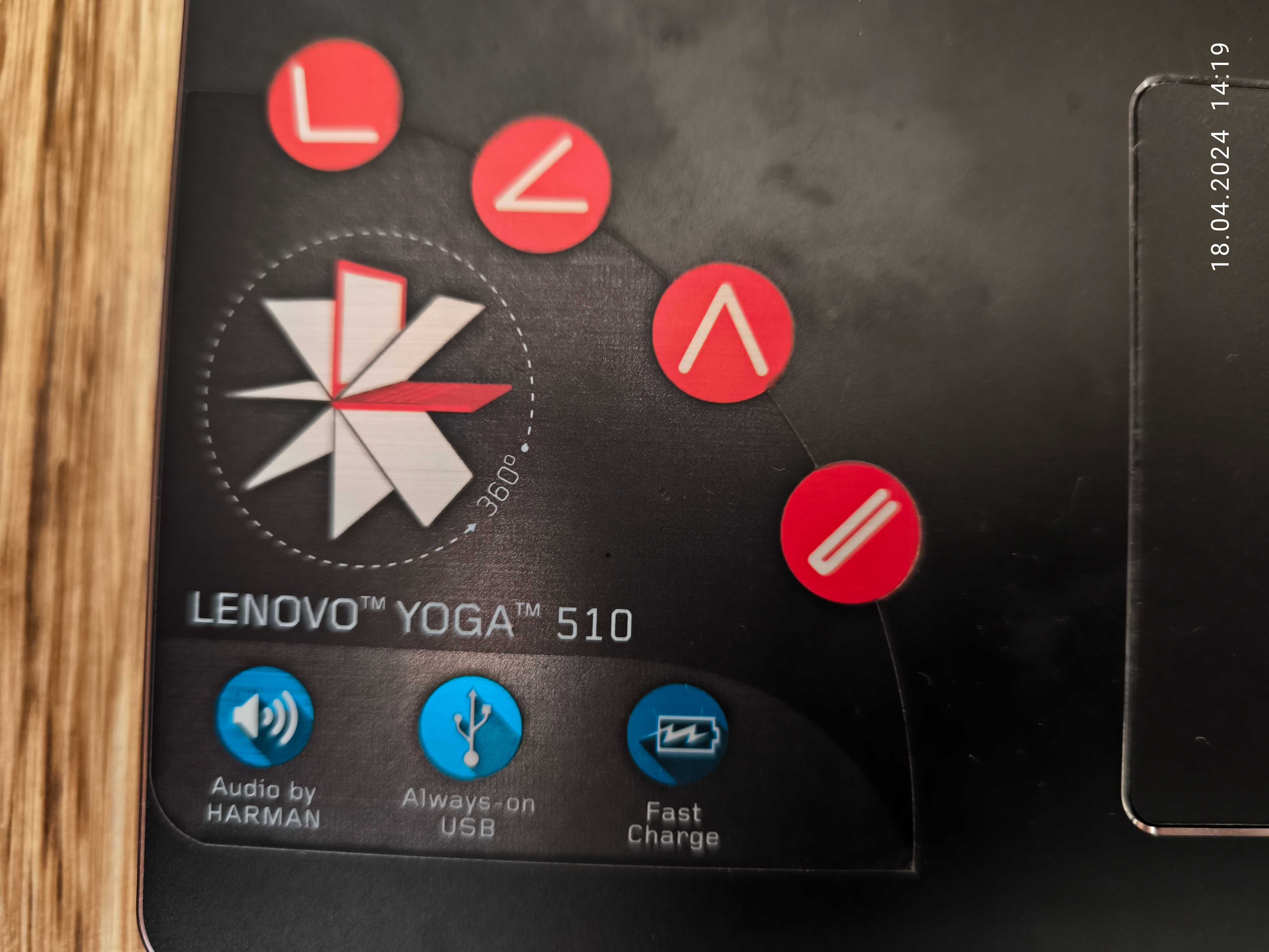 Lenovo Yoga 510 15-IKB i3 8gb ram 1TB ssd, touchscreen