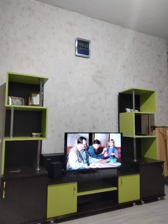 Продам мини стенку
