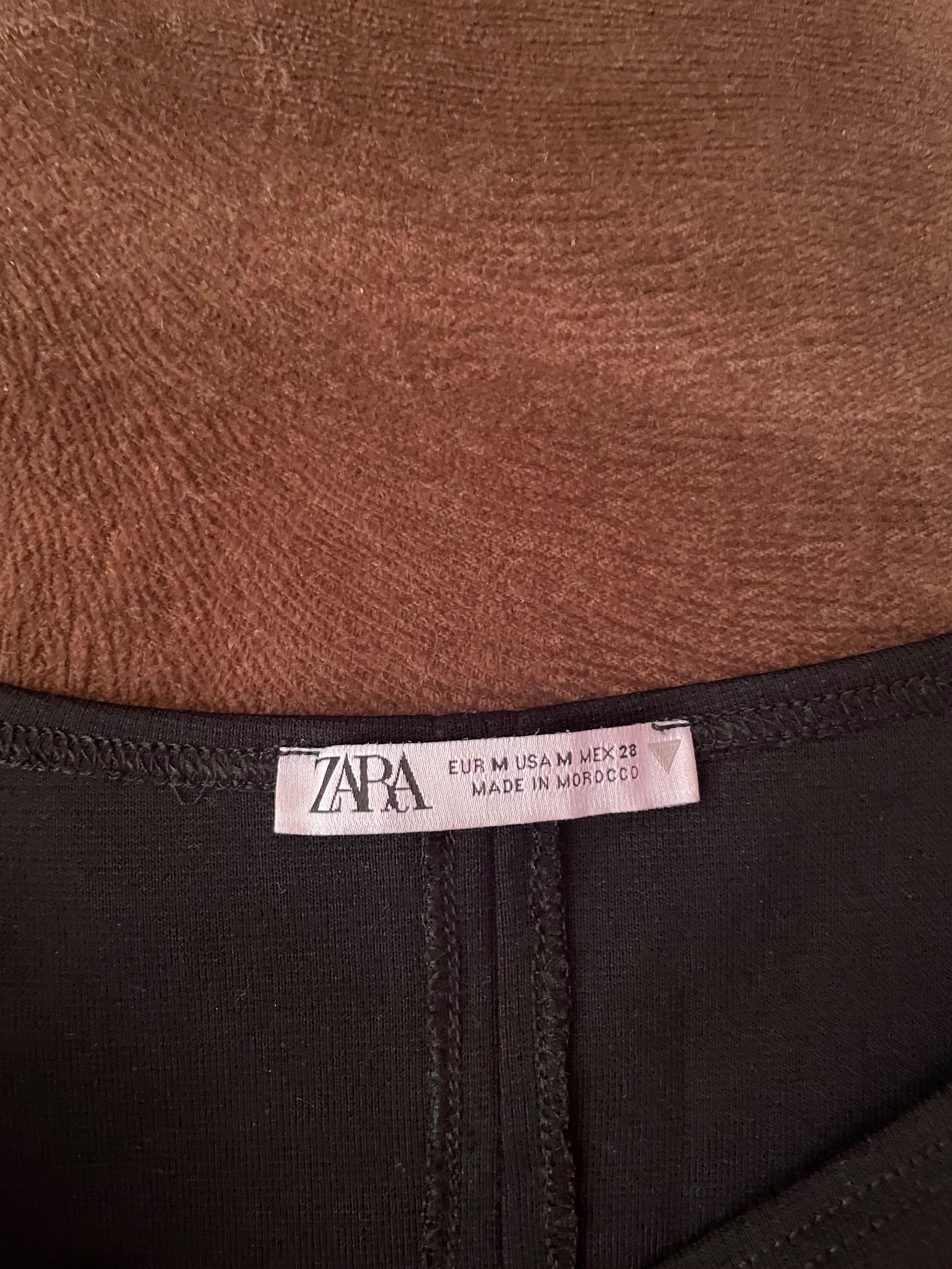 Вталена рокля ZARA
