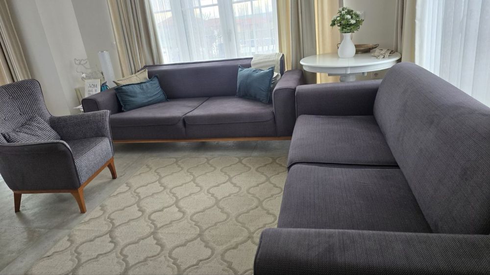 Два дивана и кресло на цената на един диван!