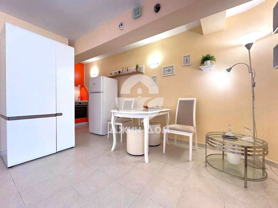 Продава се Едностаен апартамент в Свети Влас - 59 кв.м за 1102 €/кв.м - Снимка #3