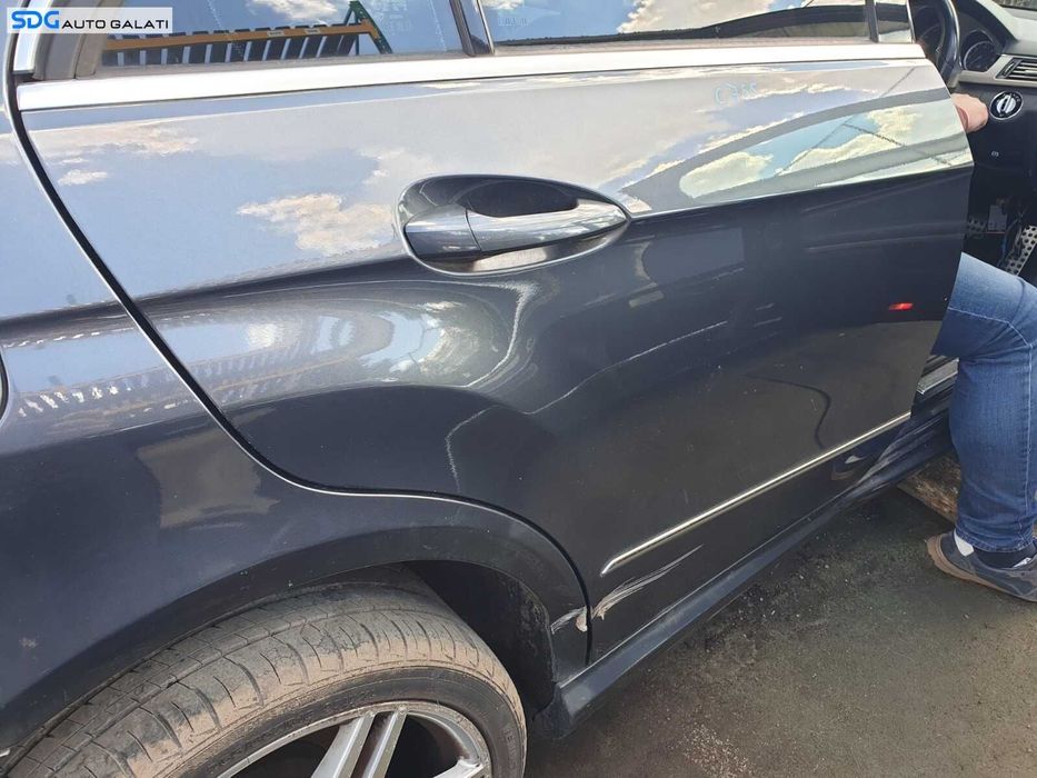 Usa Usi Portiera Portiere Dreapta Spate Dezechipata cu Defect Mercedes Clasa E Class W212 2009 - 2016 Culoare C755 [LC1840]