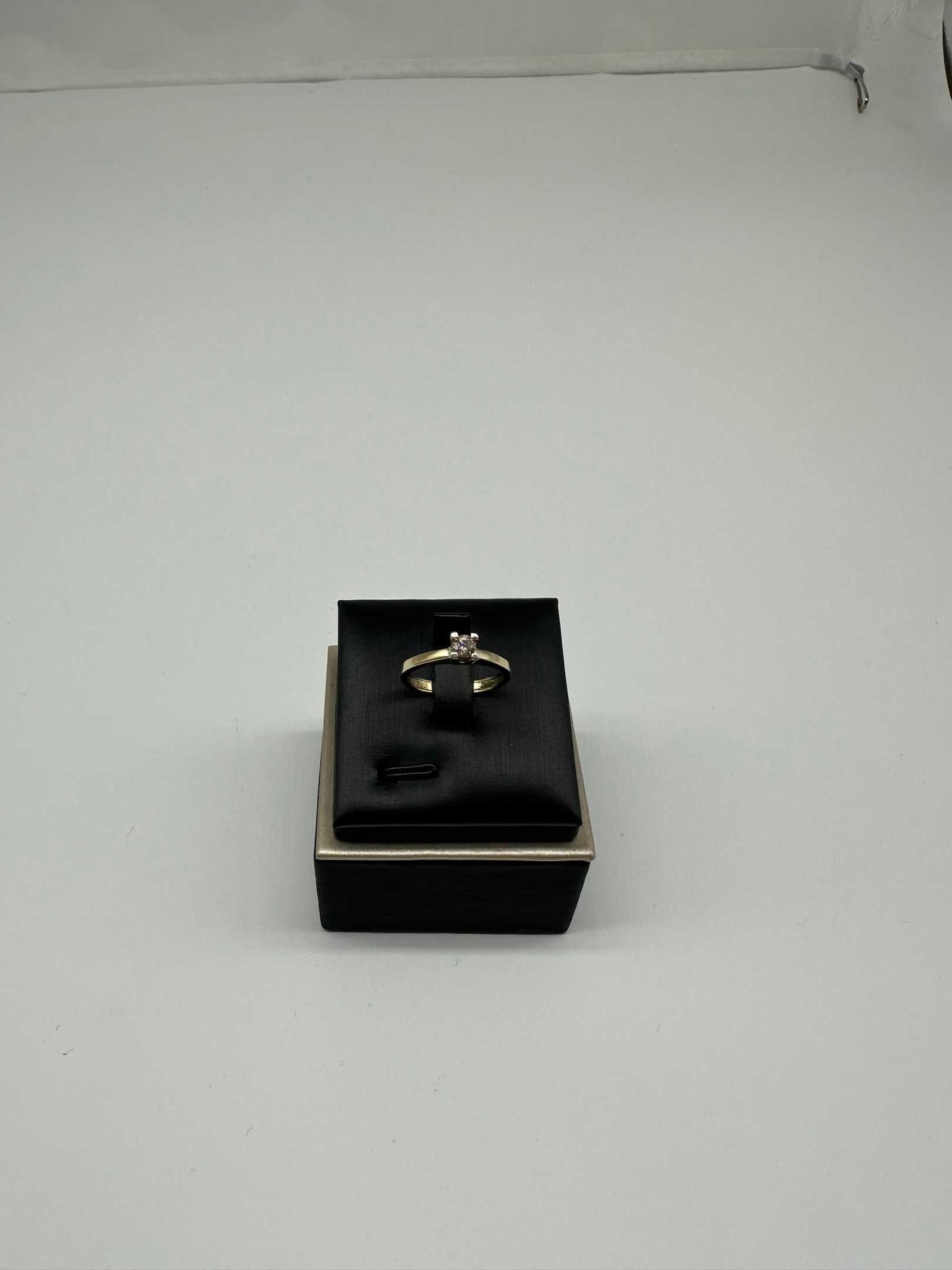 Золотое кольцо Артикул:1085-2/35000