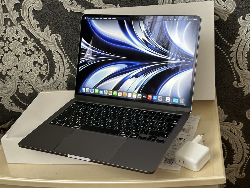 Sulpak|MacBook Air 13.6 M2 2023 EAC|SSD256GB|OZU8GB|блок З/У два порта