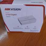 Switch gigabit 5 porturi