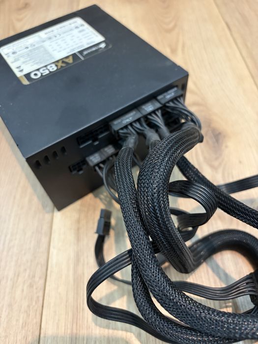 Sursa PC full modulara Corsair AX850