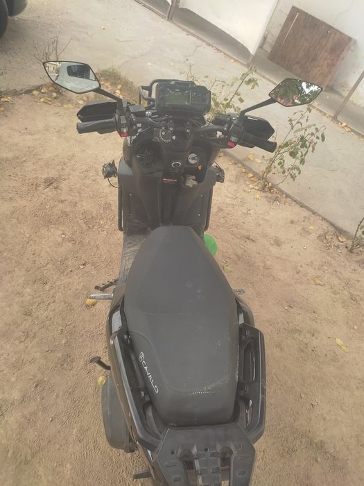 Skuter tank obmen iphone 14 pro max