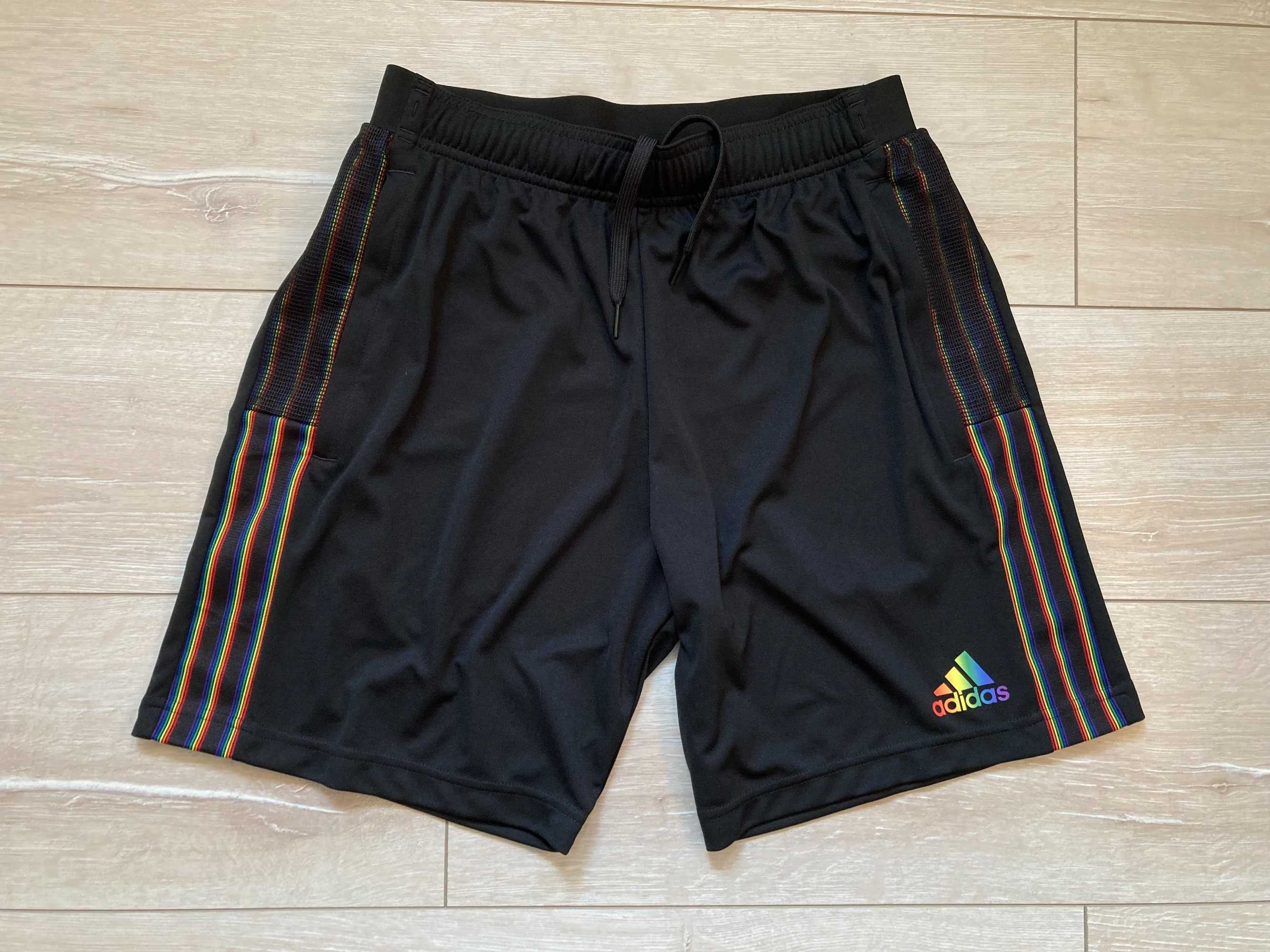 Адидас Adidas Tiro Pride Aeroready къс панталон къси панталони шорти М
