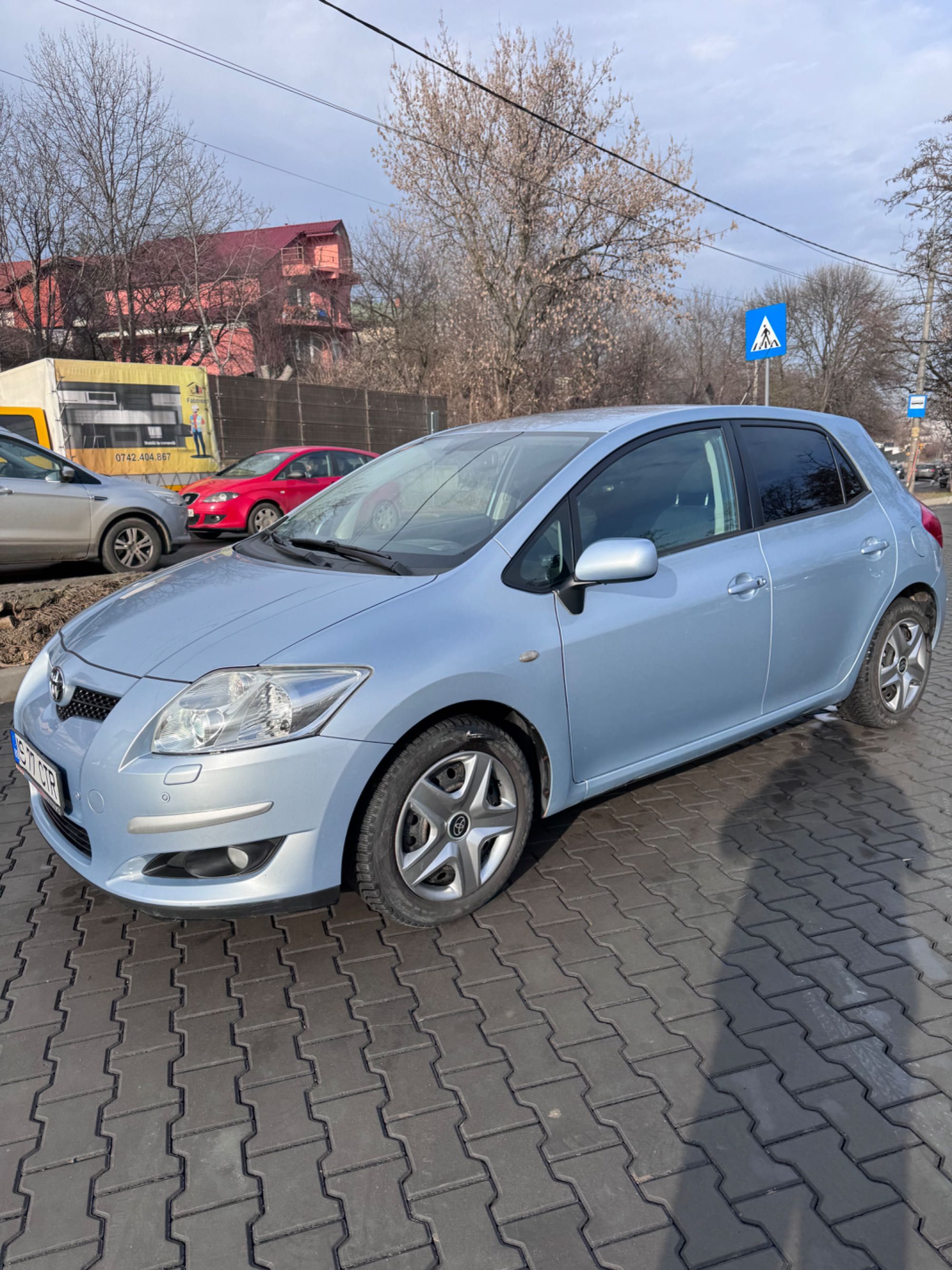 Toyota Auris 1.6 benzina AUTOMAT