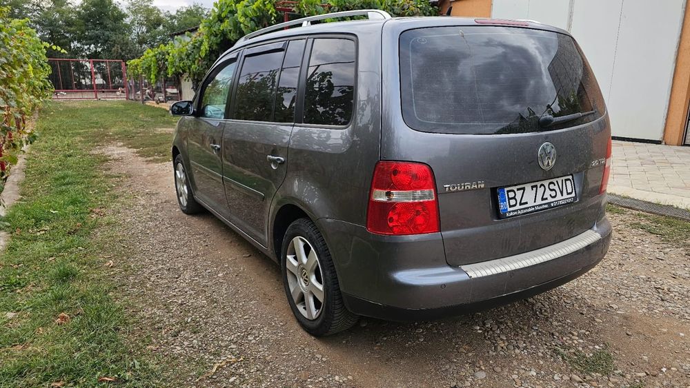 Volkswagen Touran automat
