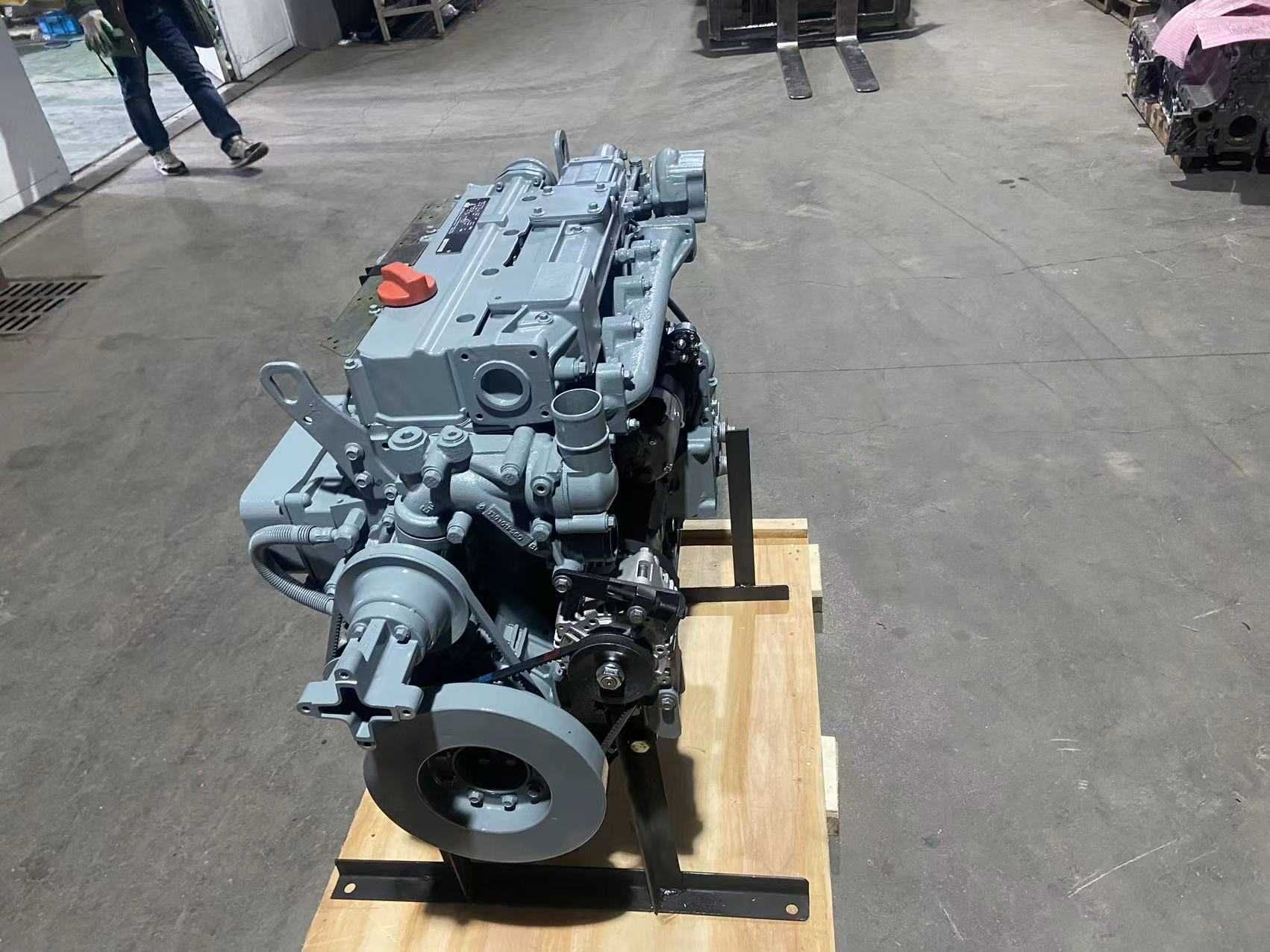 Motor complet nou BF4M2012 - Piese de motor Deutz