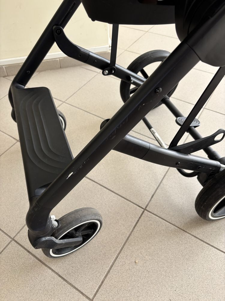 Бебешка количка Cybex Balios S Lux 3в1 черна