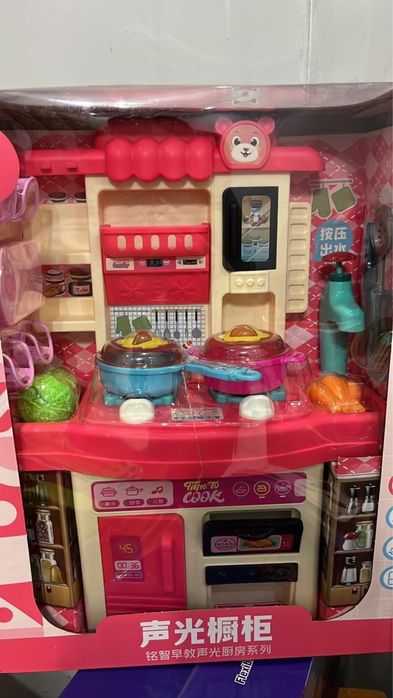 Кухня детская новая