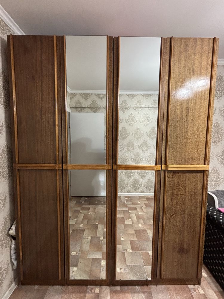 Продается шкаф шифонер