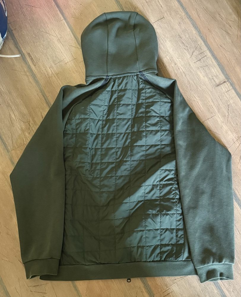 Nike Tech Fleece Winterized горнище зелен цвят М размер