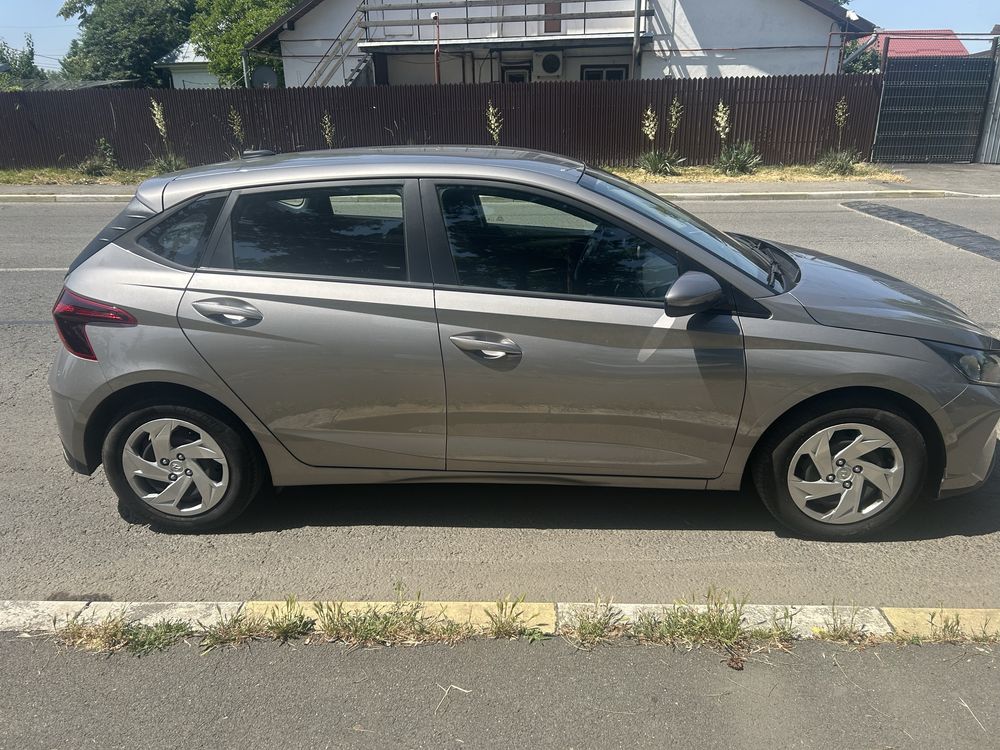 Hyunday I 20 , 1,2 L , 84 CP , 5DR