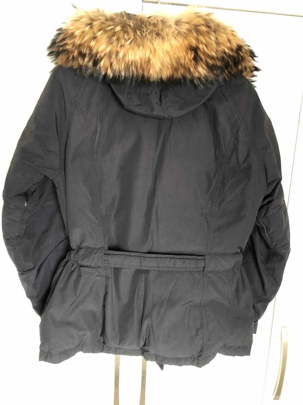 Зимно дамско яке Moncler