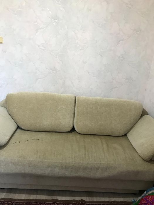 Диваны б/у без -