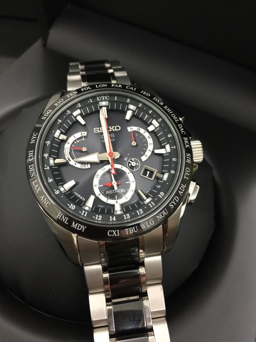 Seiko Astron SSE041J1 GPS Solar TitaniumCeramicsSapphire 45mm