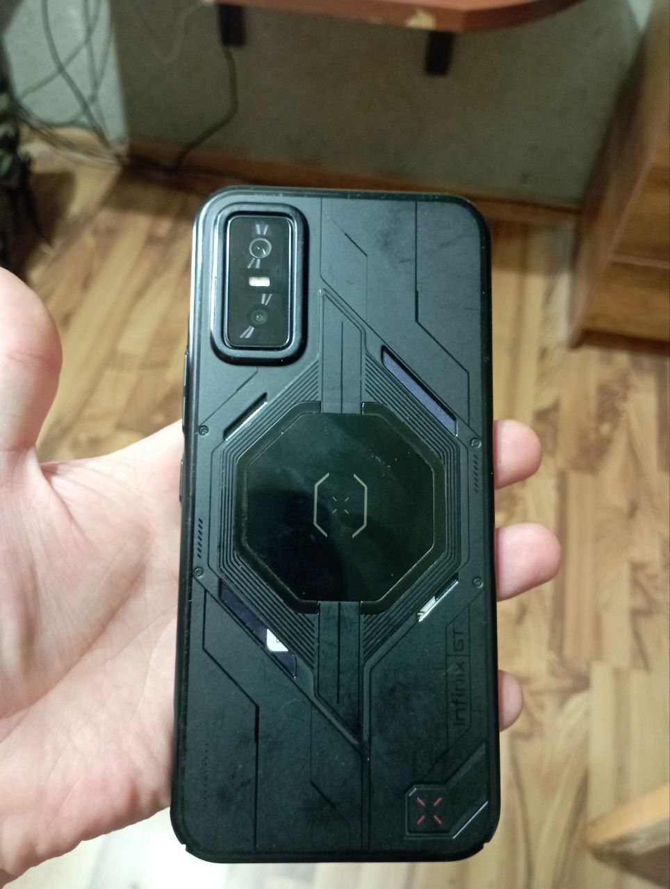 Обменяю свой infinix gt 30 pro