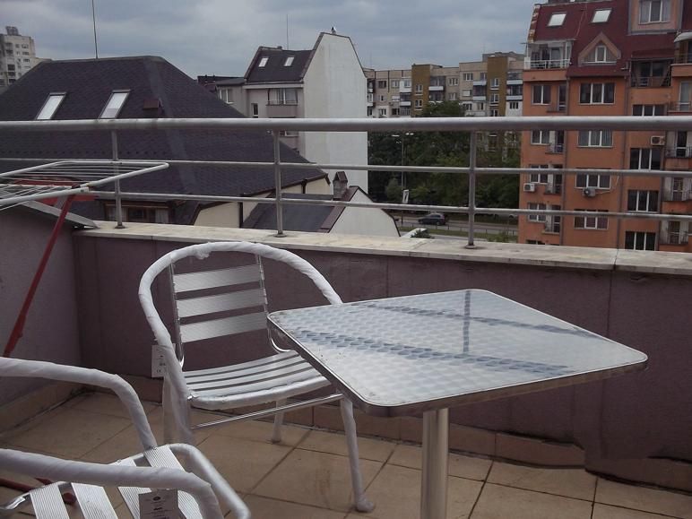 Дава се под наем Двустаен апартамент в София, Изток - 65 кв.м за 640 € - Снимка #4