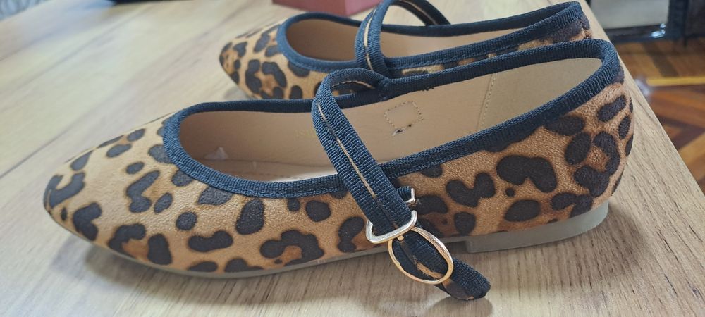 Балетки 38 размер новые 150 тысяч