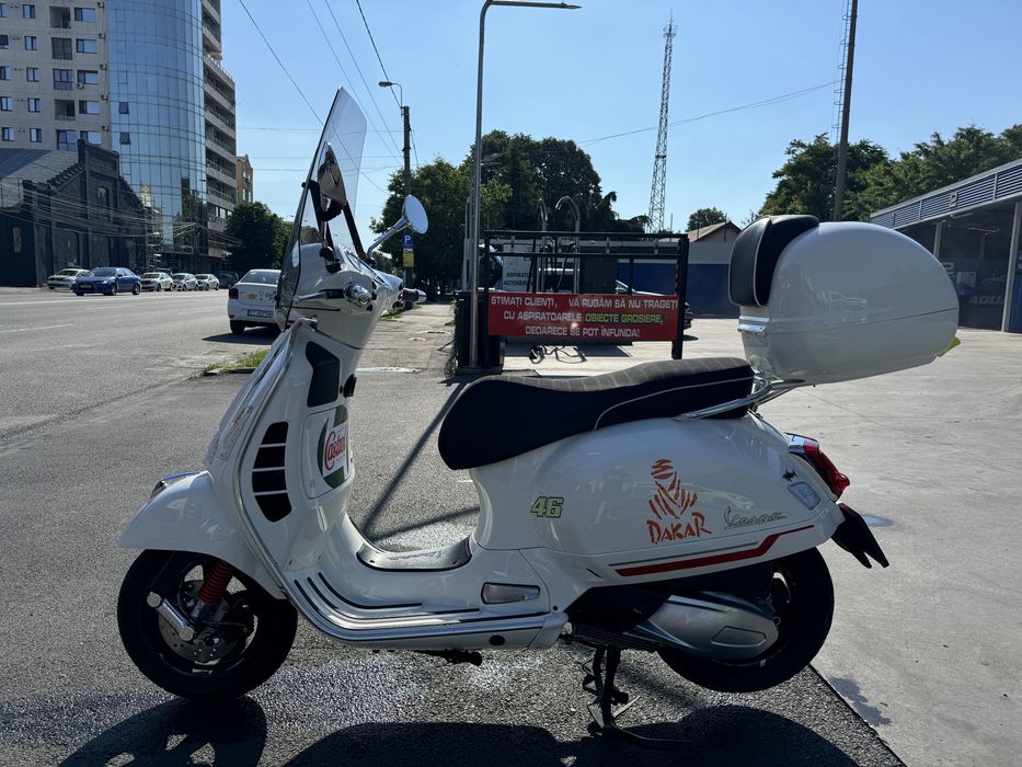 Vespa GTS 300 Super Sport