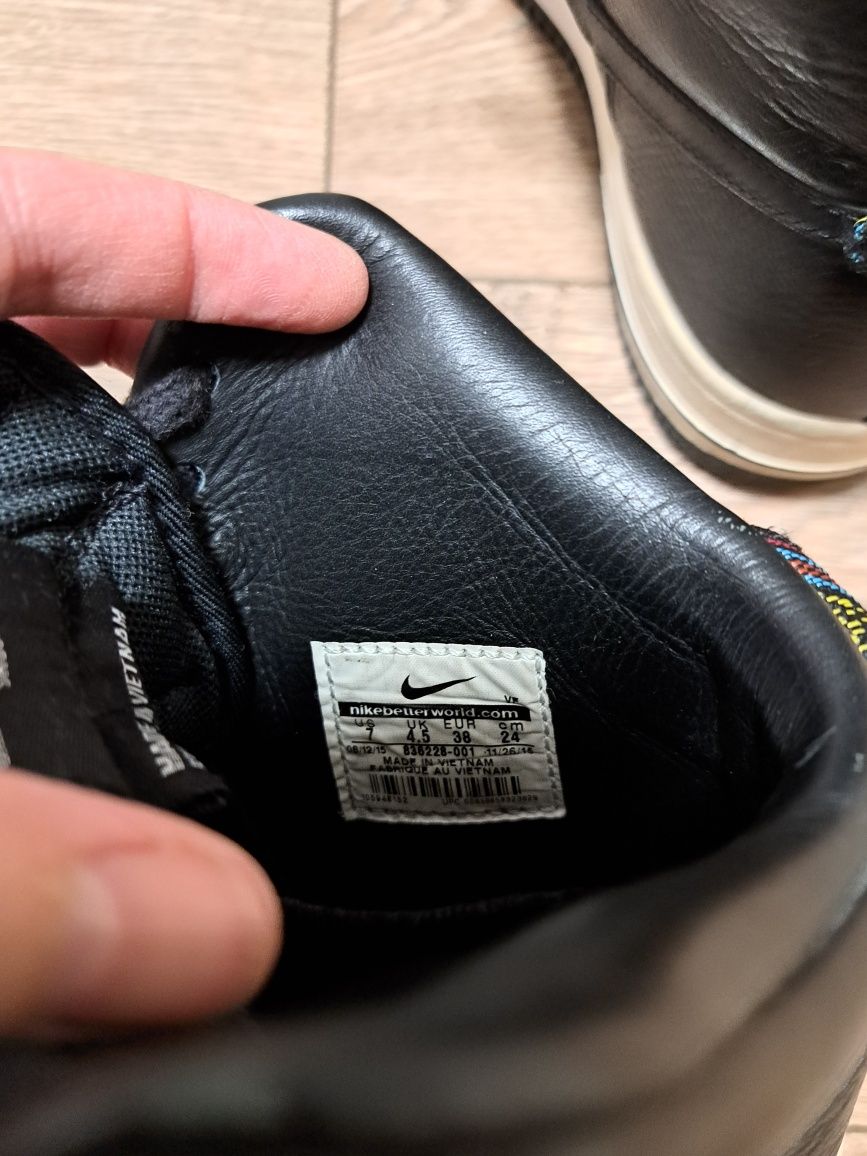 Дамски маратонки Nike Air