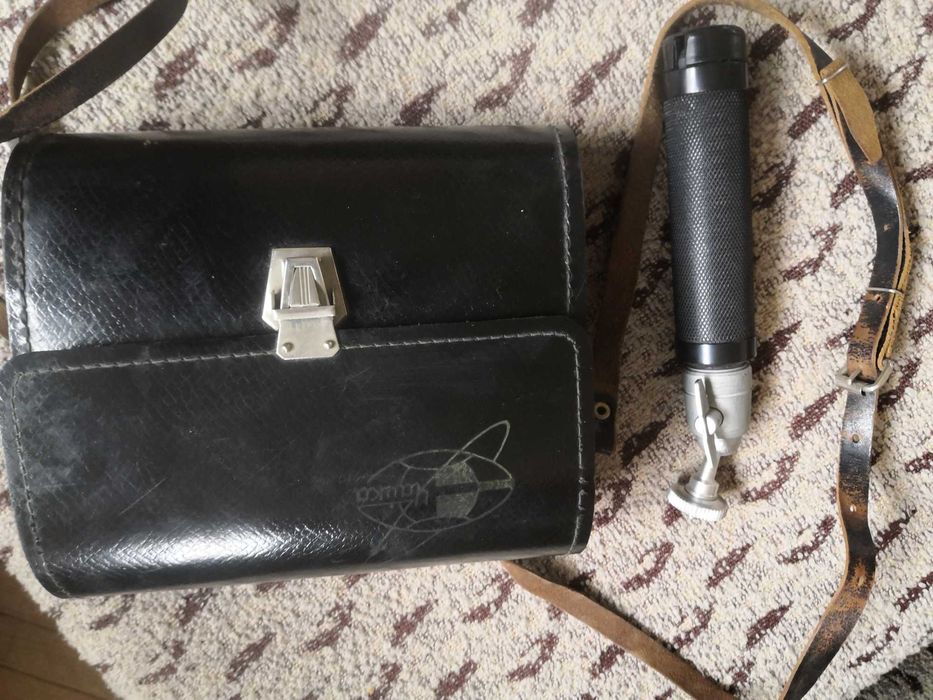 Светкавица Чайка за фотоапарат и статив